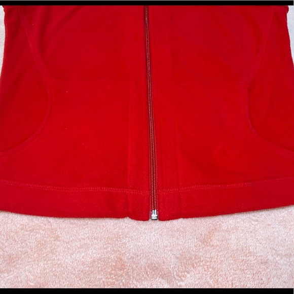 Women's Red Columbia Vest With Pockets - Picture 2 of 7